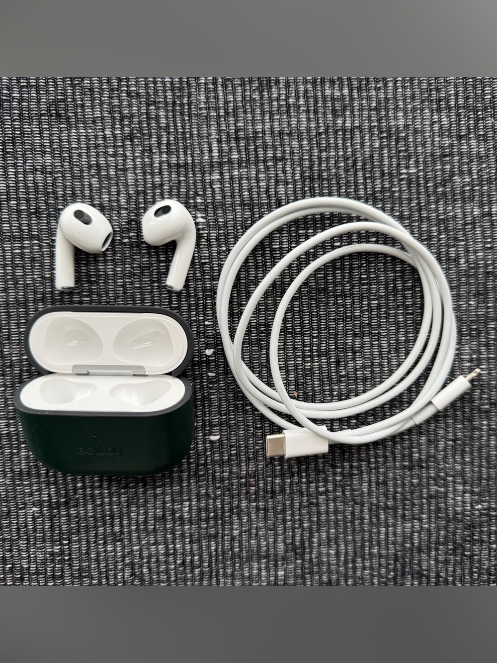 APPLE AirPods (3rd Gen) with USB-C Cable & BELLROY Green Protective Case